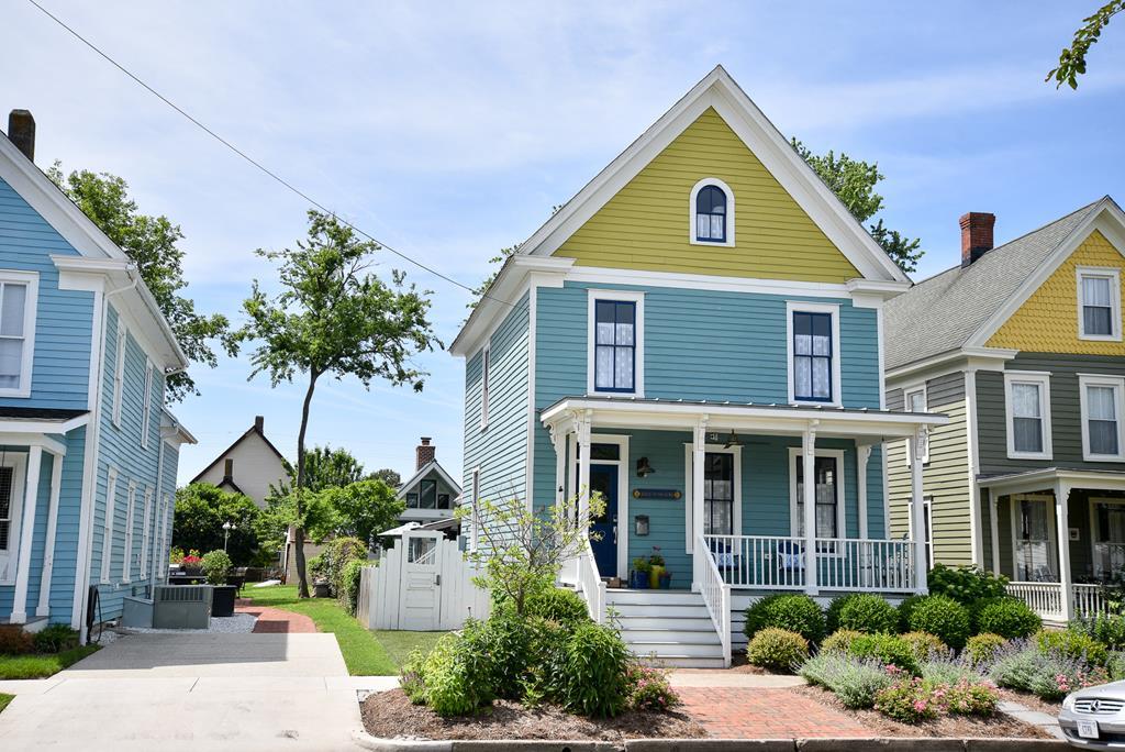 420 Randolph Ave, Cape Charles, Virginia image 2