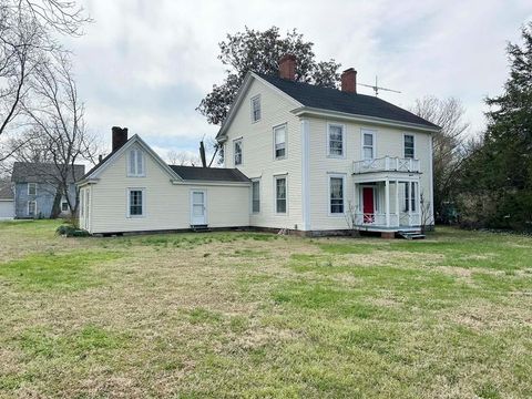 Homes For Sale - 29691 Burtons Shore Rd<br/> Accomack County, Locustville, VA 23404