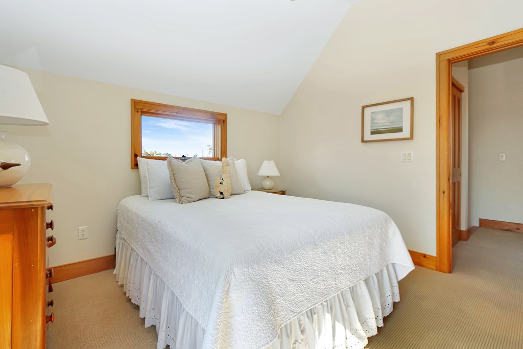 7335 Memorial Park Dr, Chincoteague, Virginia image 32