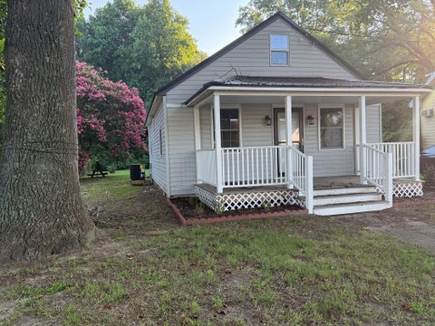 Homes For Sale - 28165 Nelsonia Rd<br/> Bloxom, VA 23308