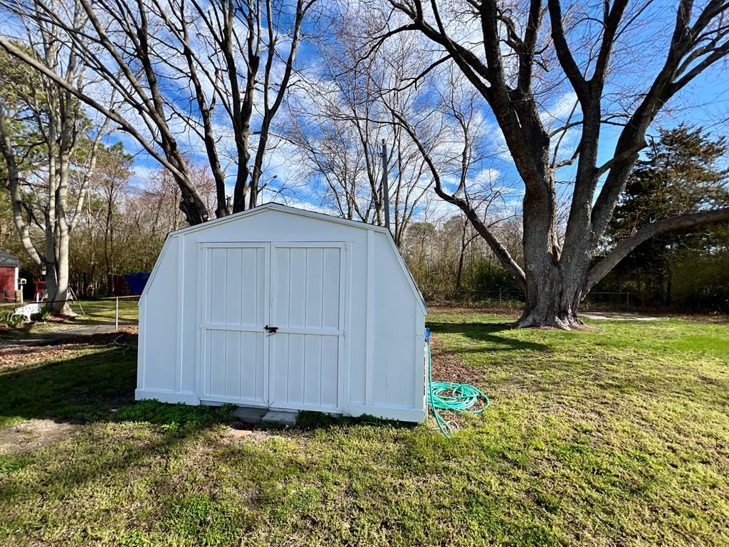3305 York Cir, Exmore, Virginia image 9
