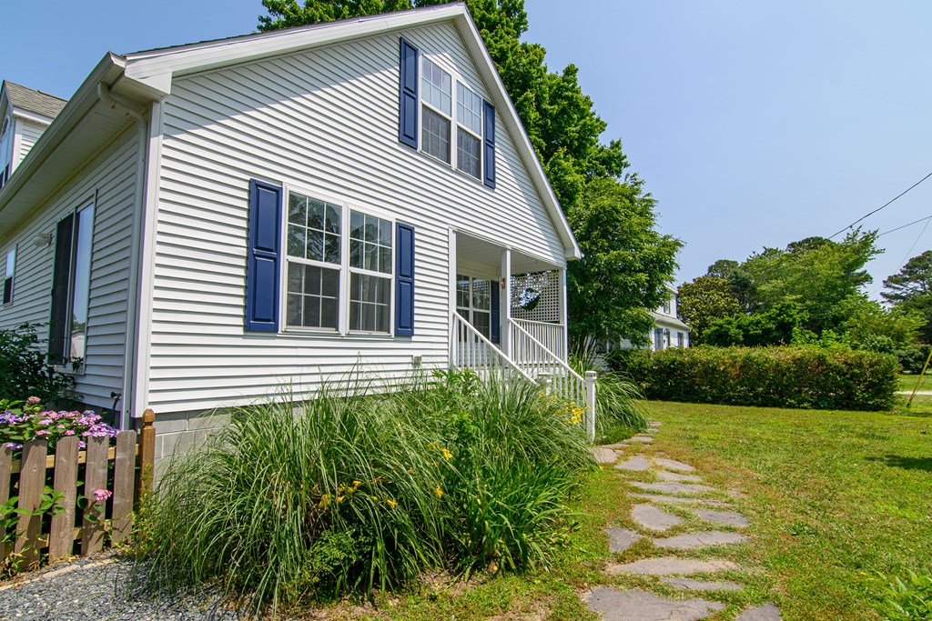 31523 Sunrise Dr, Painter, Virginia image 3