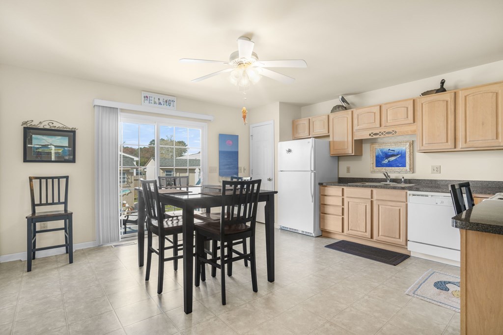 6494 Coachs Lane, Chincoteague, Virginia image 14