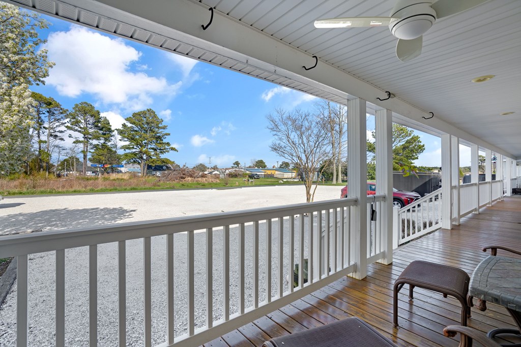 6494 Coachs Lane, Chincoteague, Virginia image 3
