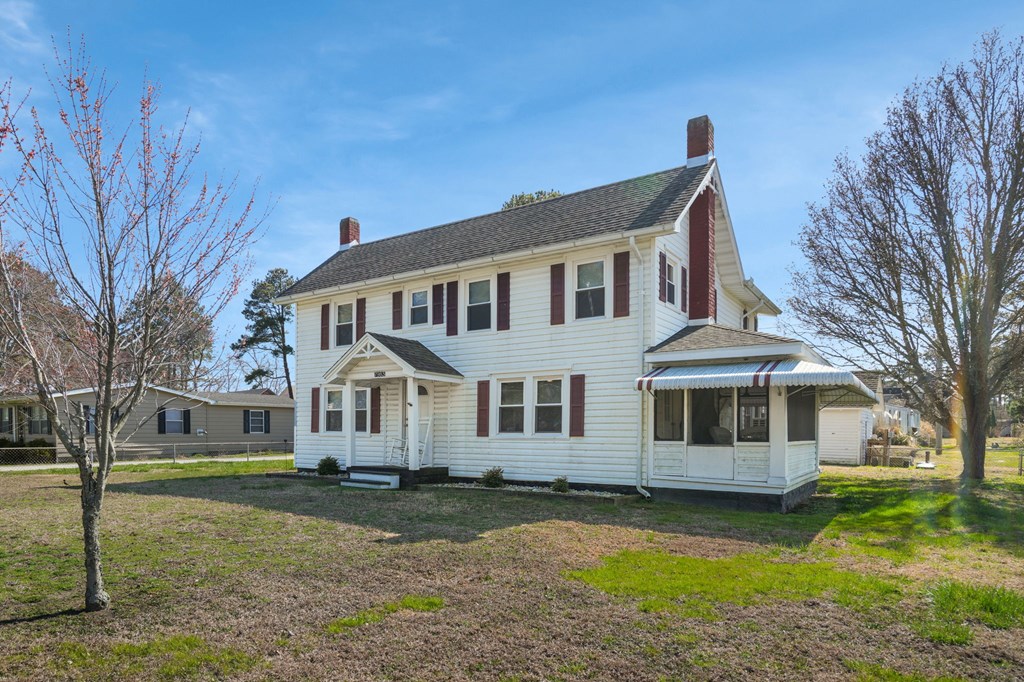 7983 Church St, Chincoteague, Virginia image 2