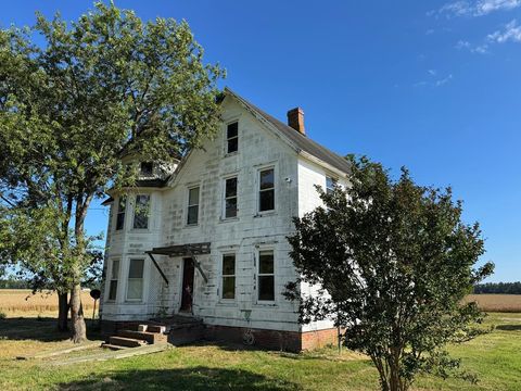 Vacant Land For Sale - 7382 Bullbeggar Rd<br/> Accomack County, Withams, VA 23488