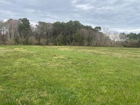 Vacant Land For Sale - LOT 14 Pine Dr #14<br/> Parksley, VA 23421