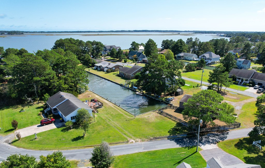 5450 Warren St, Chincoteague, Virginia image 38