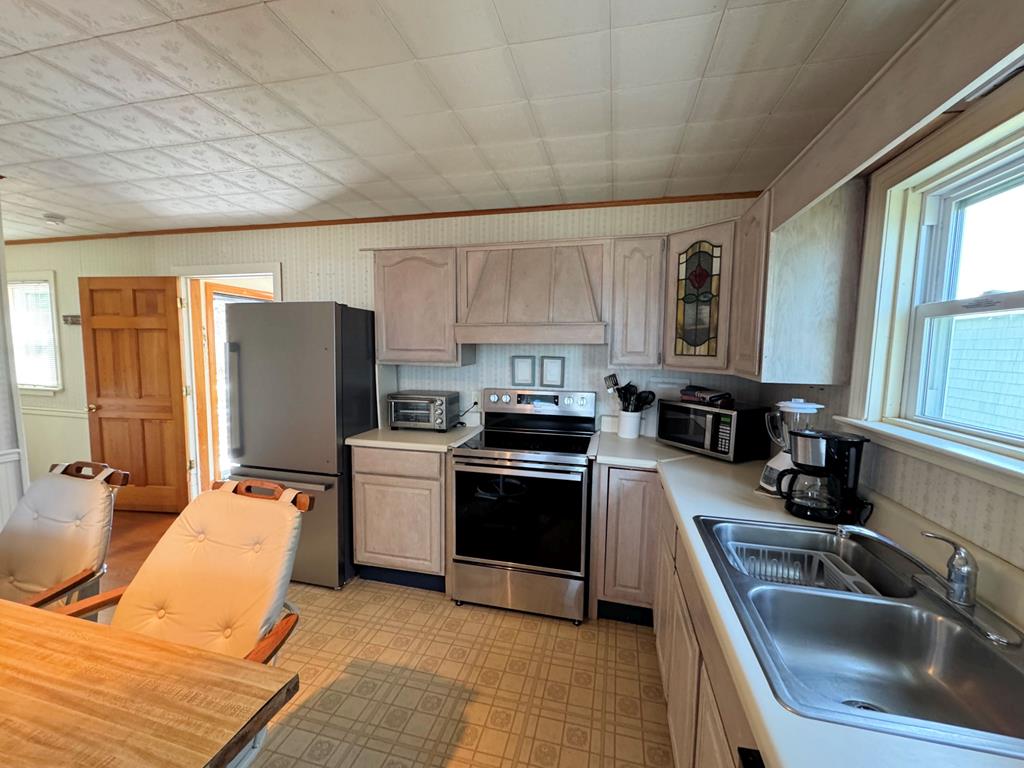 3196 Main St, Chincoteague, Virginia image 31