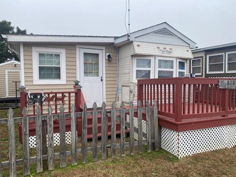 Homes For Sale - 8281 Bay Front Ln<br/> Accomack County, Chincoteague, VA 23336
