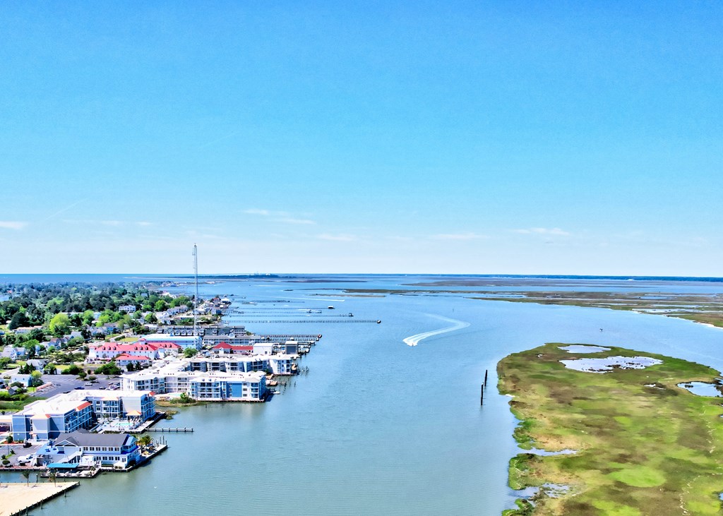 6180 Marsh Island Dr, Chincoteague, Virginia image 8