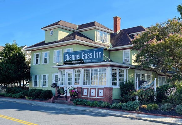 6228 CHURCH ST, CHINCOTEAGUE, VA 23336 - Image b8d2d88b4e93256f54e9b69f02599082/2664662730