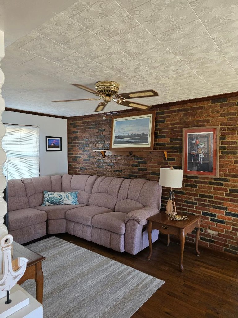 16072 Main Ridge Rd, Tangier, Virginia image 8