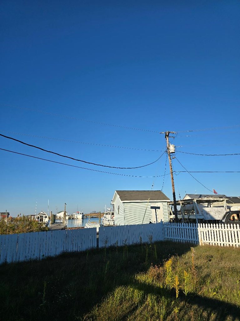 16072 Main Ridge Rd, Tangier, Virginia image 15