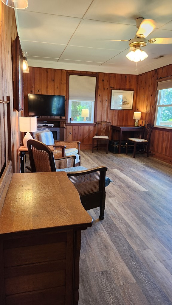 16256 Smith Beach Rd, Eastville, Virginia image 2
