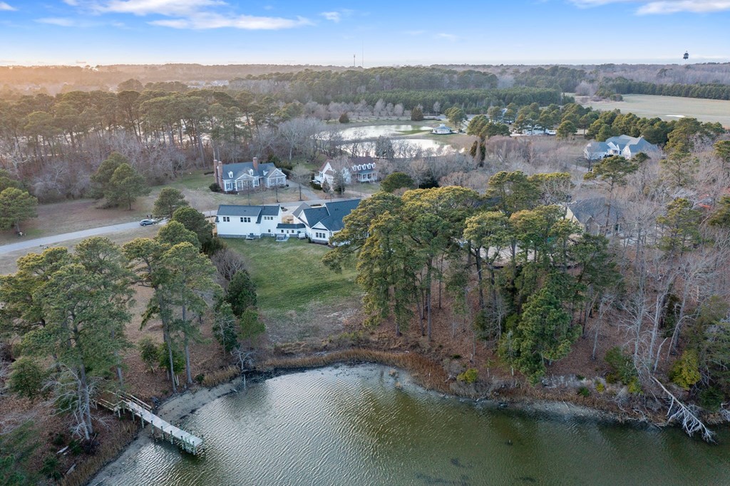 103 Creekside Ln, Cape Charles, Virginia image 2