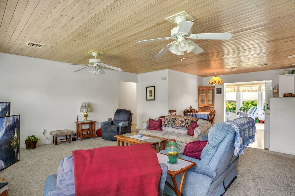 7466 Beebe Rd, Chincoteague, Virginia image 6