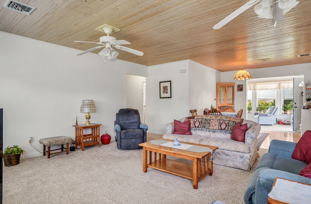 7466 Beebe Rd, Chincoteague, Virginia image 11
