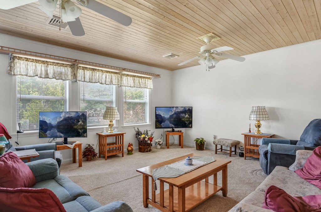 7466 Beebe Rd, Chincoteague, Virginia image 8