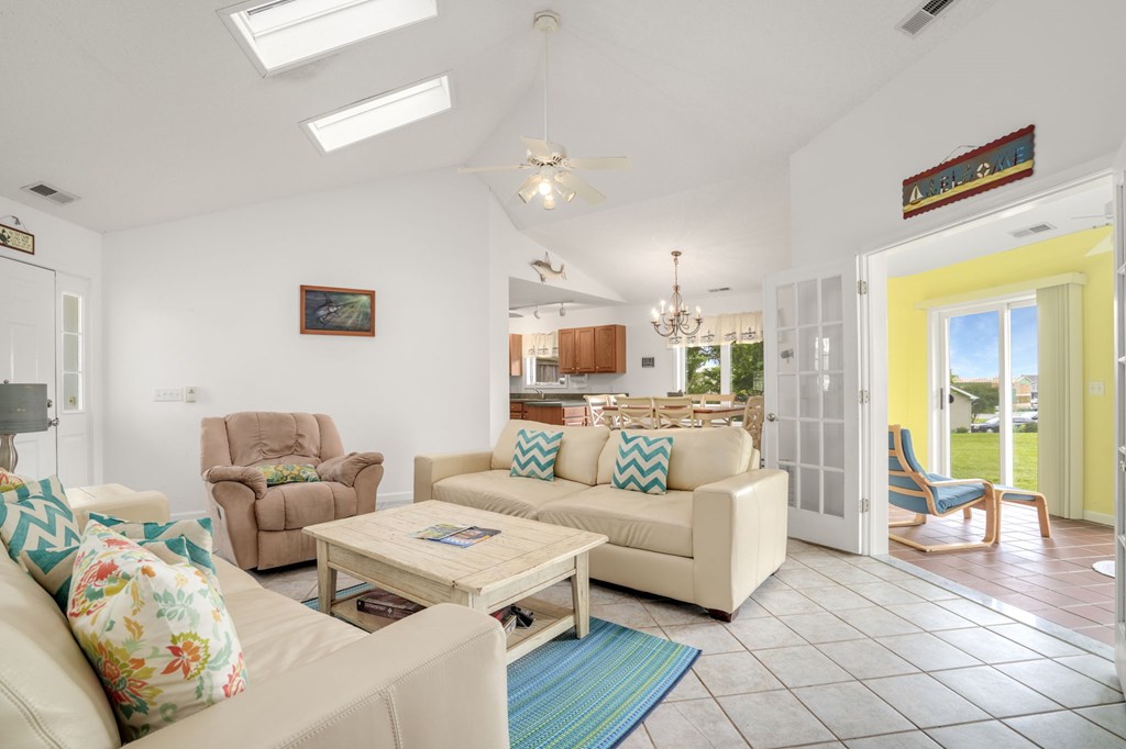 37122 Shark Ct, Greenbackville, Virginia image 3