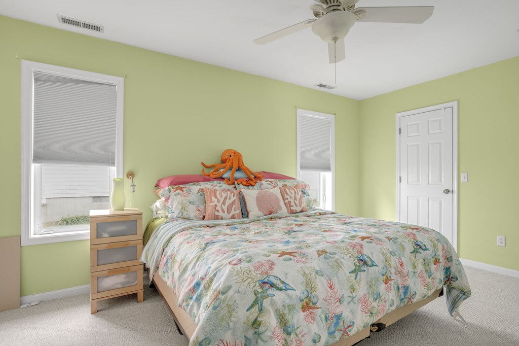 37122 Shark Ct, Greenbackville, Virginia image 16