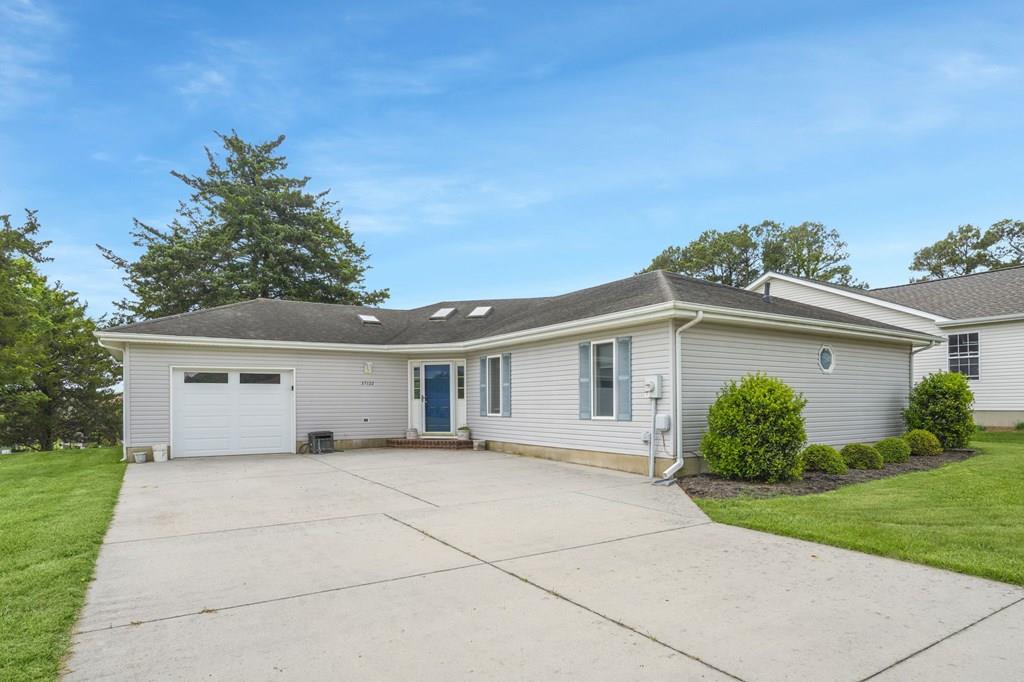 37122 Shark Ct, Greenbackville, Virginia image 1