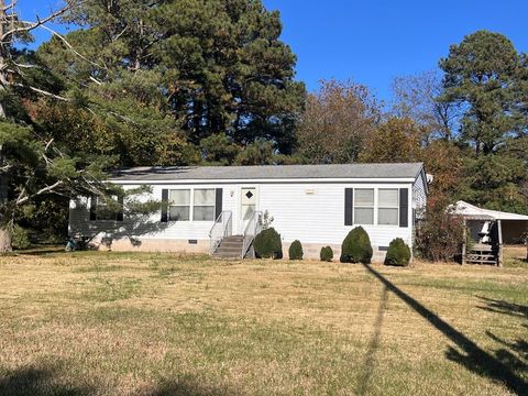 Homes For Sale - 16479 Coal Kiln Rd<br/> Painter, VA 23420