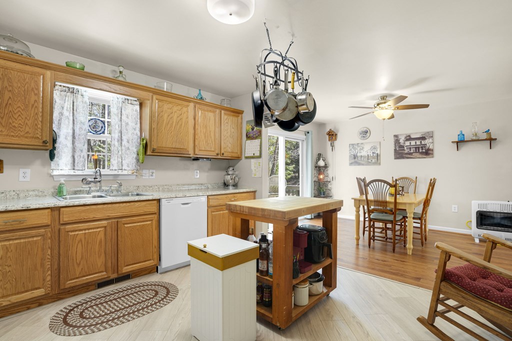 2521 Jolly Rodger Drive, Greenbackville, Virginia image 14