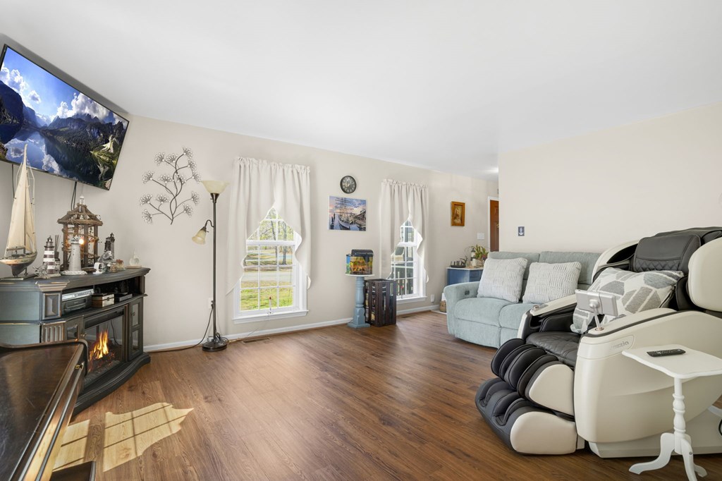 2521 Jolly Rodger Drive, Greenbackville, Virginia image 8