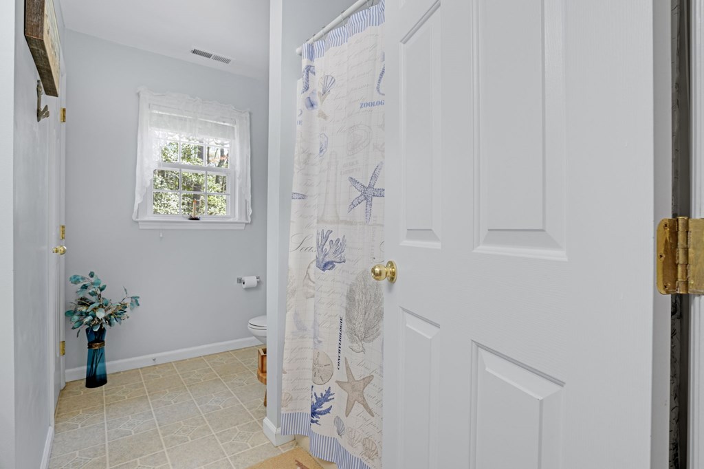 2521 Jolly Rodger Drive, Greenbackville, Virginia image 25