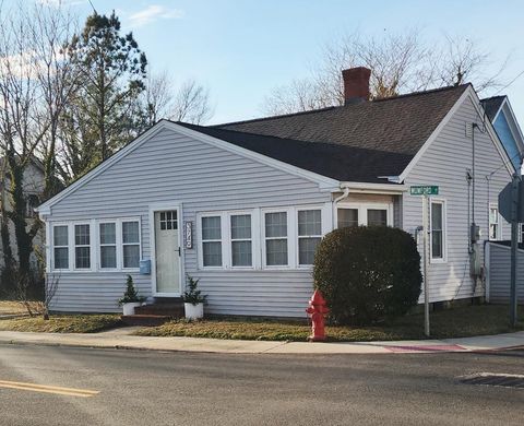 Homes For Sale - 3749 Willow St<br/> Chincoteague, VA 23336