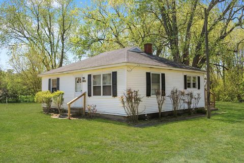 Homes For Sale - 22622 Lee Mont Rd<br/> Parksley, VA 23421