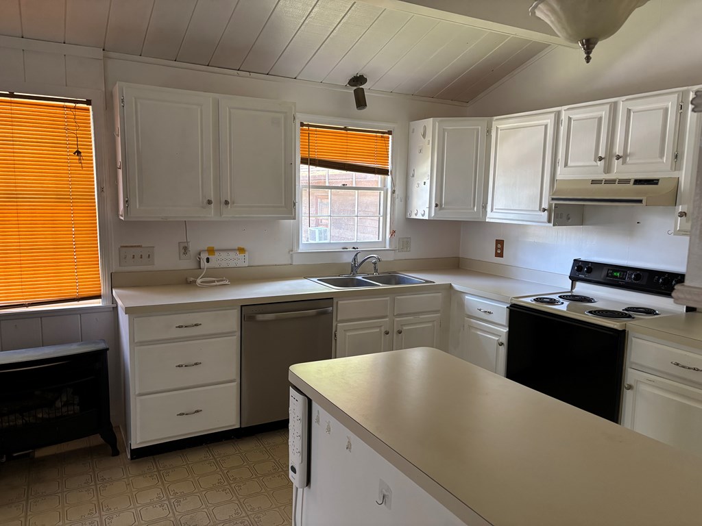 3560 Captains Corridor, Greenbackville, Virginia image 2