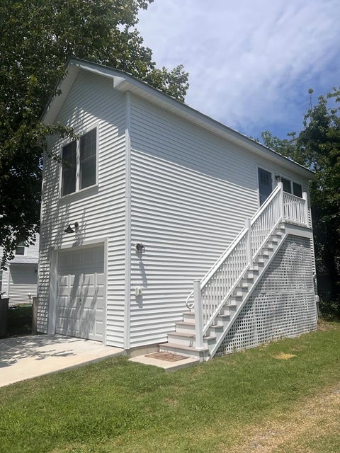 Homes For Rent - 410 Harbor Ave<br/> Cape Charles, VA 23310