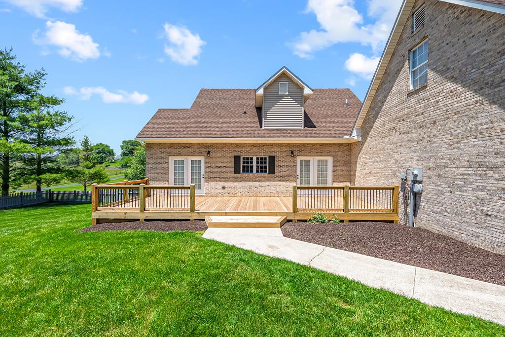 Wytheville, Virginia 24382, United States, 4 Bedrooms Bedrooms, ,3 BathroomsBathrooms,Residential,Active,142691