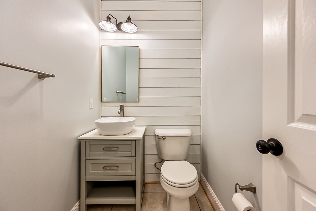 Wytheville, Virginia 24382, United States, 4 Bedrooms Bedrooms, ,3 BathroomsBathrooms,Residential,Active,142691