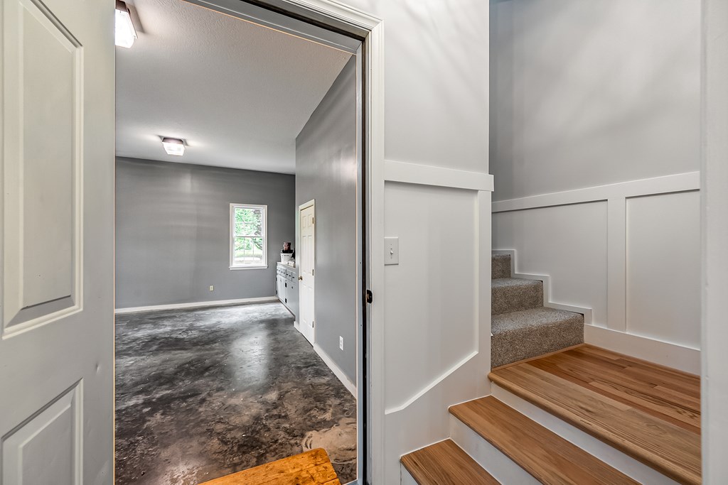 Wytheville, Virginia 24382, United States, 4 Bedrooms Bedrooms, ,3 BathroomsBathrooms,Residential,Active,142691