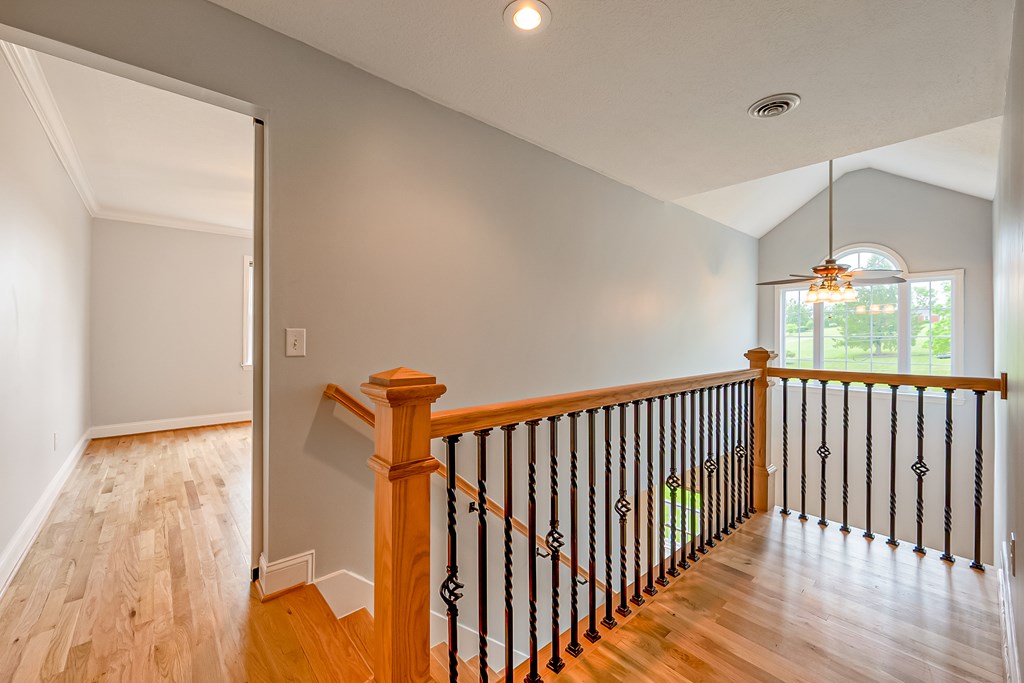 Wytheville, Virginia 24382, United States, 4 Bedrooms Bedrooms, ,3 BathroomsBathrooms,Residential,Active,142691