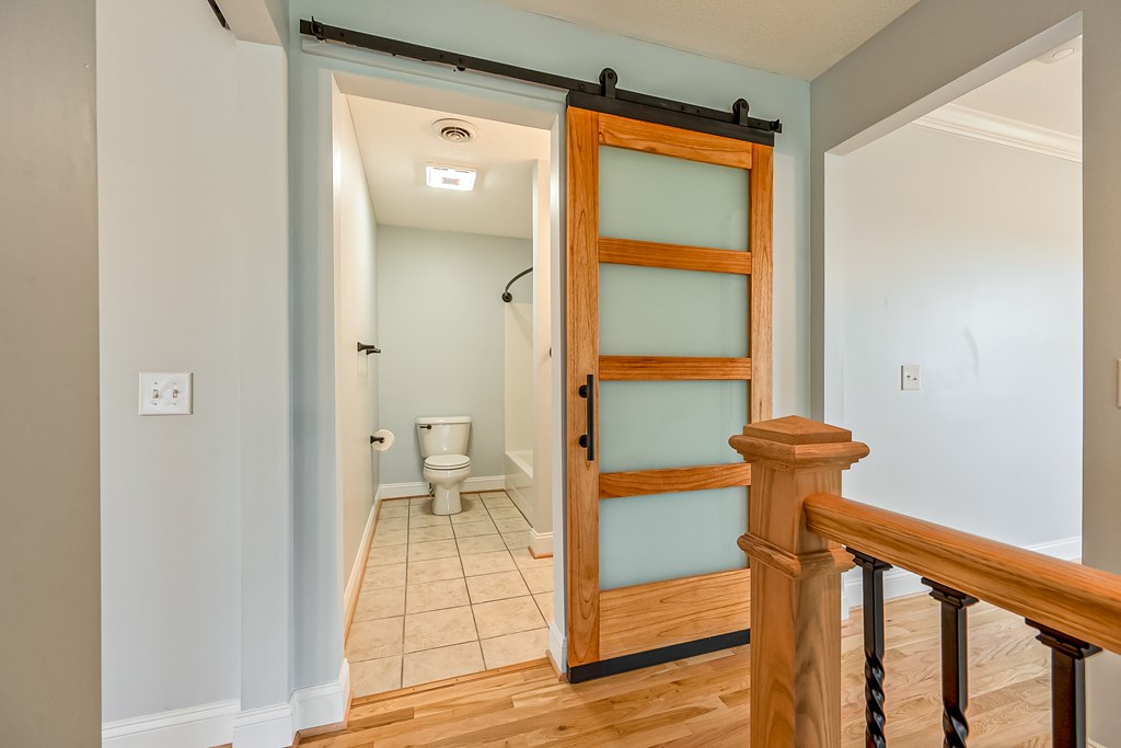 Wytheville, Virginia 24382, United States, 4 Bedrooms Bedrooms, ,3 BathroomsBathrooms,Residential,Active,142691