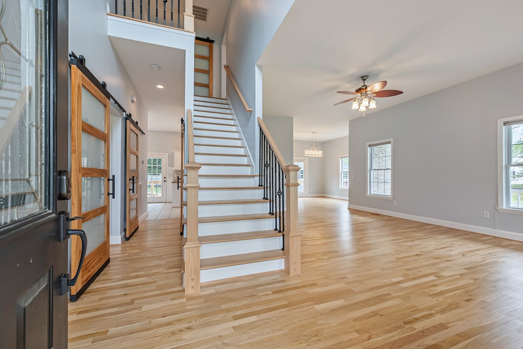 Wytheville, Virginia 24382, United States, 4 Bedrooms Bedrooms, ,3 BathroomsBathrooms,Residential,Active,142691