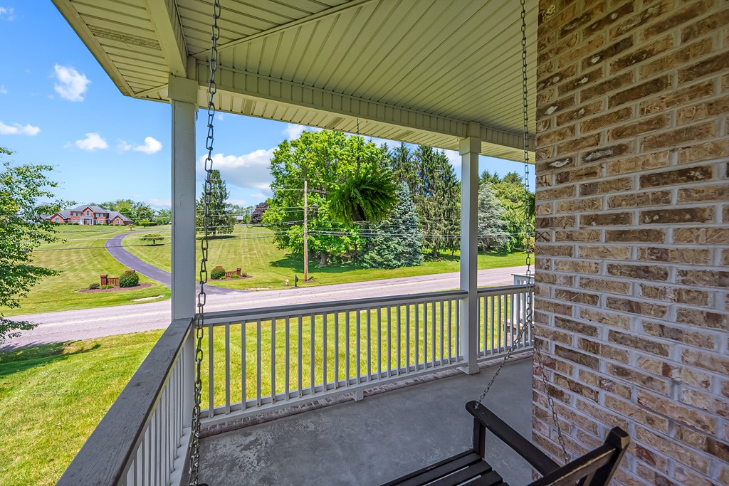 Wytheville, Virginia 24382, United States, 4 Bedrooms Bedrooms, ,3 BathroomsBathrooms,Residential,Active,142691