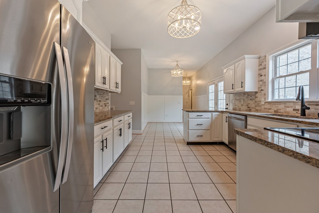 Wytheville, Virginia 24382, United States, 4 Bedrooms Bedrooms, ,3 BathroomsBathrooms,Residential,Active,142691