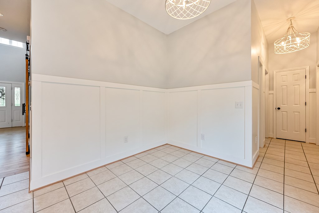 Wytheville, Virginia 24382, United States, 4 Bedrooms Bedrooms, ,3 BathroomsBathrooms,Residential,Active,142691