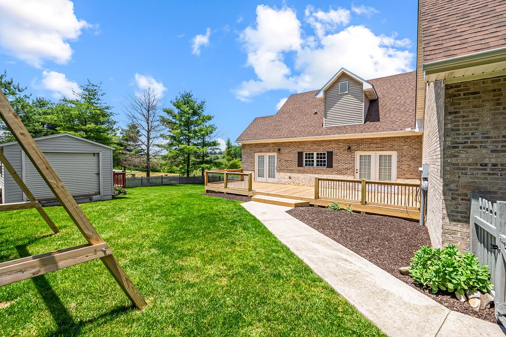 Wytheville, Virginia 24382, United States, 4 Bedrooms Bedrooms, ,3 BathroomsBathrooms,Residential,Active,142691