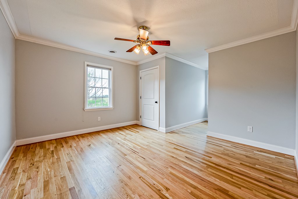 Wytheville, Virginia 24382, United States, 4 Bedrooms Bedrooms, ,3 BathroomsBathrooms,Residential,Active,142691