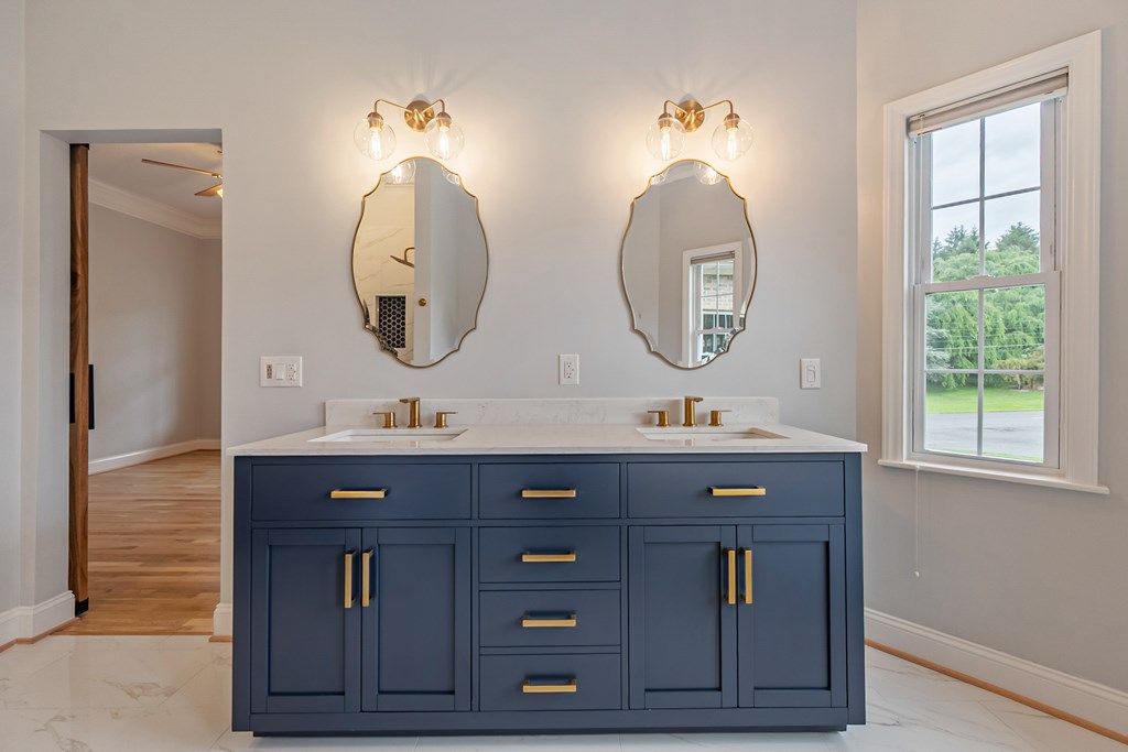 Wytheville, Virginia 24382, United States, 4 Bedrooms Bedrooms, ,3 BathroomsBathrooms,Residential,Active,142691