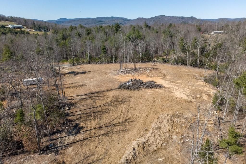 Photo of 3014 Pine Mountain Rd #N/A, Independence, VA 24348 (MLS # 109411)