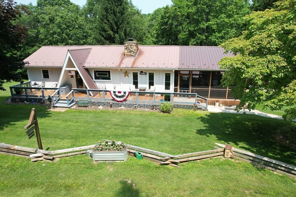 Photo of 1095 Kanawha Ridge Road, Dugspur, VA 24325 (MLS # 100179)