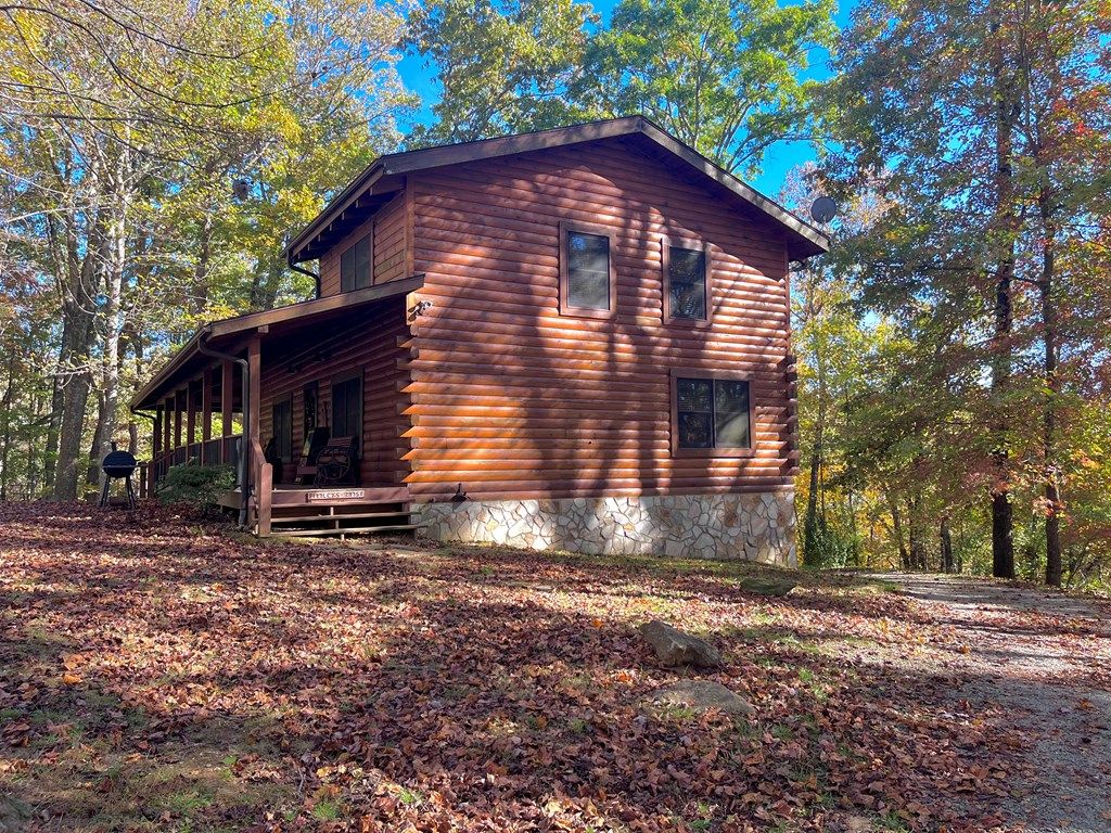 Photo of 154 Fishers Peak Rd, Galax, VA 24333 (MLS # 104107)