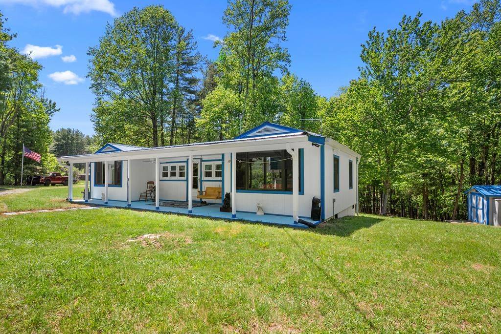 Photo of 154 Folger Road, Sparta, NC 28675 (MLS # 110177)